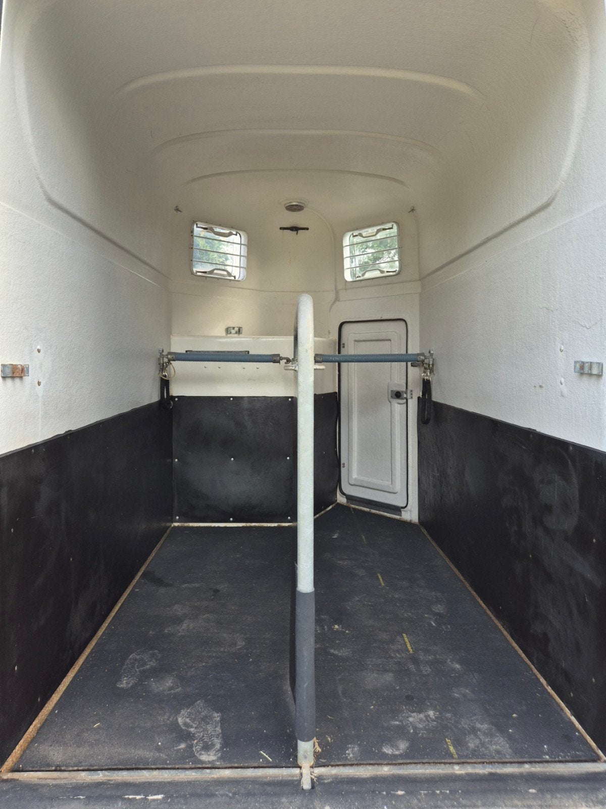 Trapbescherming rubber voor stal of trailer, Dieren en Toebehoren