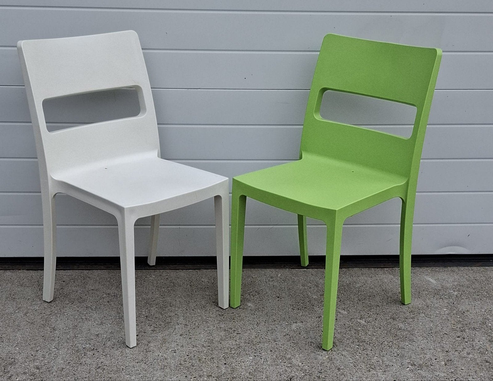 24 x Scab Sai stoelen wit groen kantine terrasstoelen cafe, Kunststof, Wit, Ophalen of Verzenden, Zo goed als nieuw