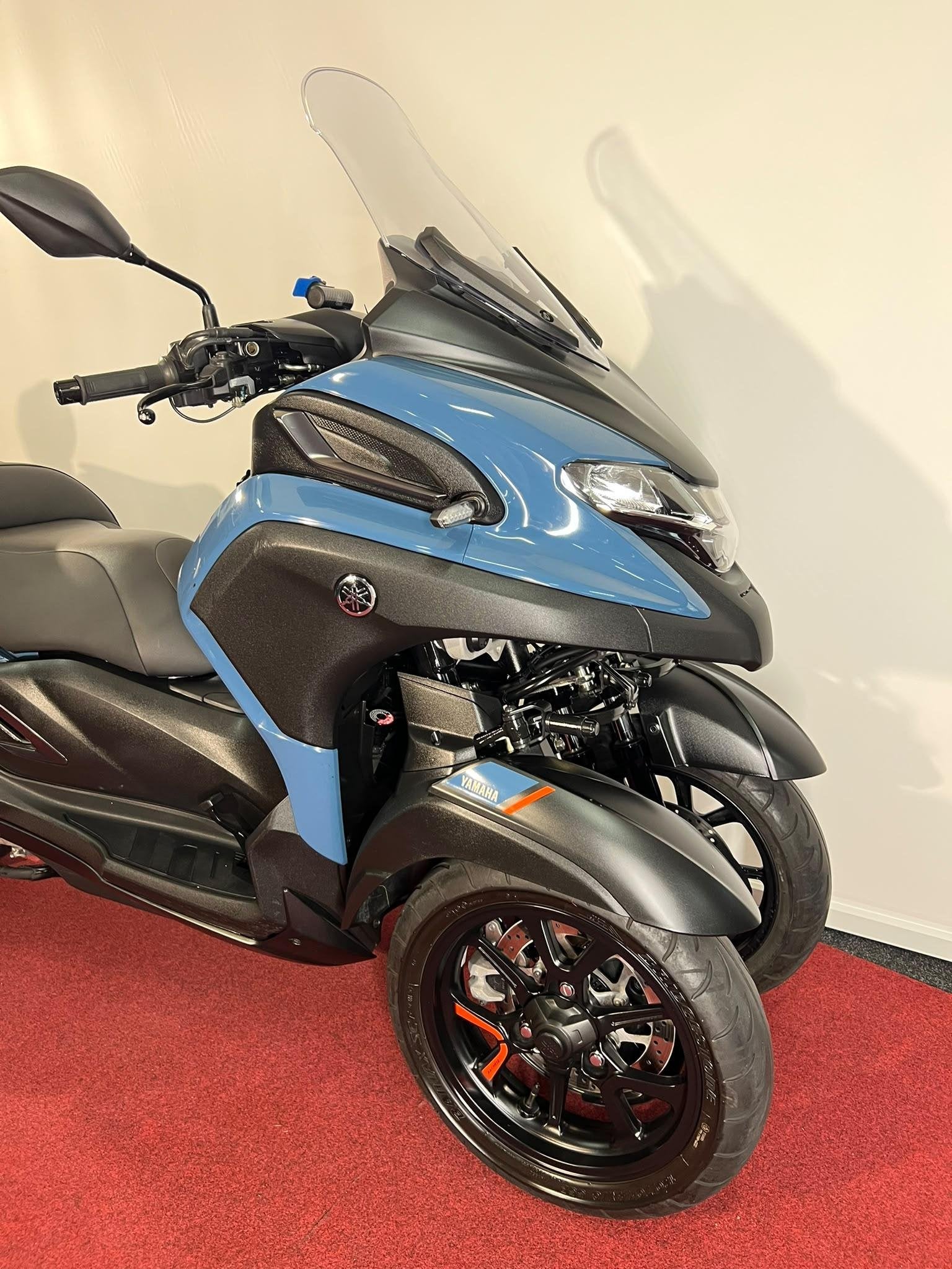 Yamaha Tricity 300 ABS, Scooter, Info@yamaha-motor.eu, 292 cc, Bedrijf