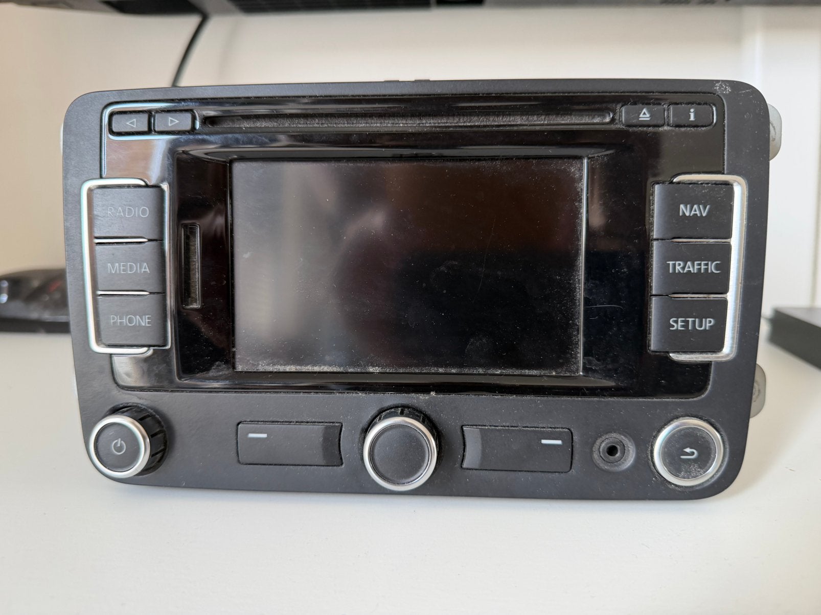 Originele VW RNS 315 navigatie/radio – T5 Caravelle, Ophalen, Zo goed als nieuw