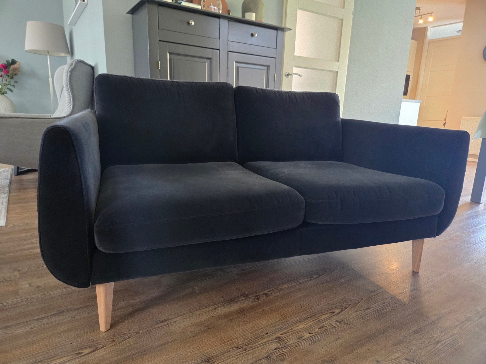 Comfortabele 2-zitsbank, donkergrijze stof Ikea Smedstorp, Ophalen, 150 tot 200 cm, Tweepersoons, 75 tot 100 cm