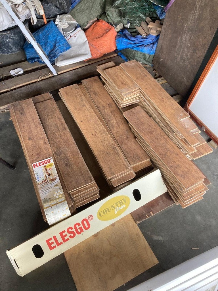 elesgo laminaat 30m², Ophalen, Gebruikt, Bruin, 25 tot 50 m²