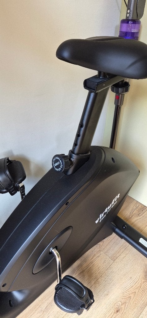 Hometrainer, Sport en Fitness, Fitnessapparatuur, Ophalen, Zo goed als nieuw, Metaal, Hometrainer