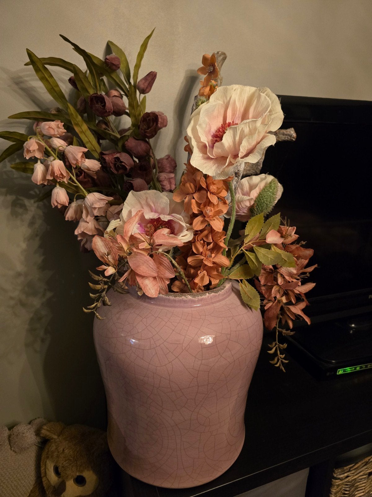 Brynxz pot met decoratie takken en bloemen, Huis en Inrichting, Ophalen, Gebruikt, Met patroon/structuur, Roze