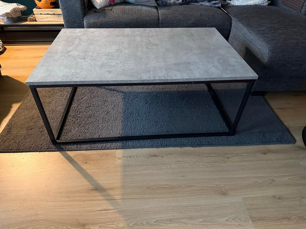Industriële salontafel van Jysk, Gebruikt, 100 tot 150 cm, Metaal, Minder dan 50 cm