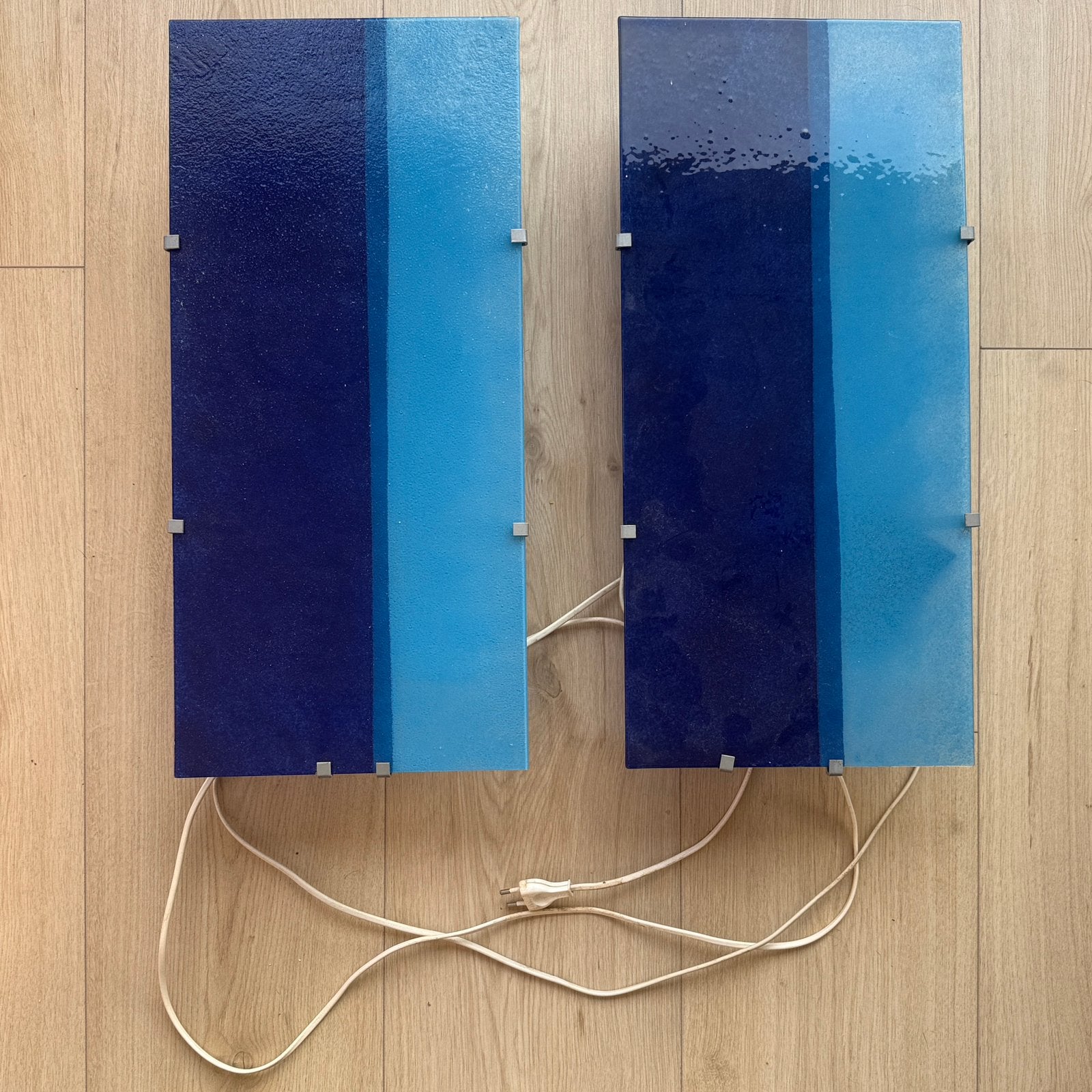 Vintage IKEA GYLLEN wandlamp – Blauw glas – Design - vintage, Ophalen, IKEA, Inclusief lichtbron, Wandlamp