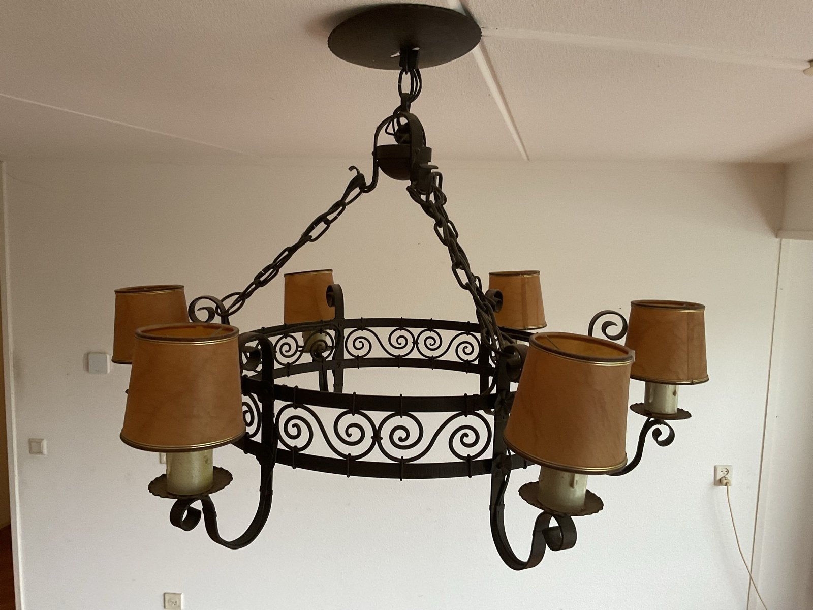 Smeedijzeren kroonluchter met 6 lichtpunten, Ophalen, Gebruikt, Metaal, E14 (klein)