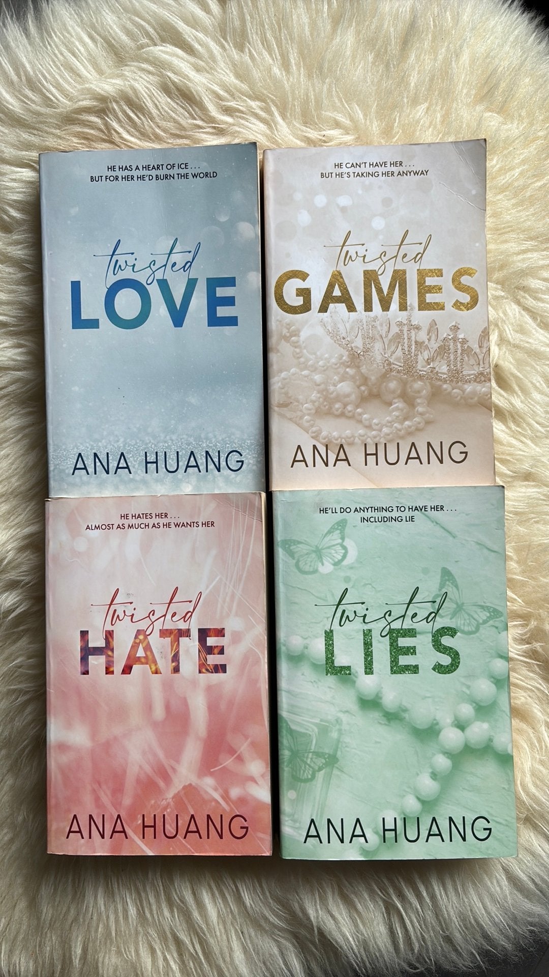 Ana Huang - The Twisted Serie Compleet, Ophalen of Verzenden, Zo goed als nieuw