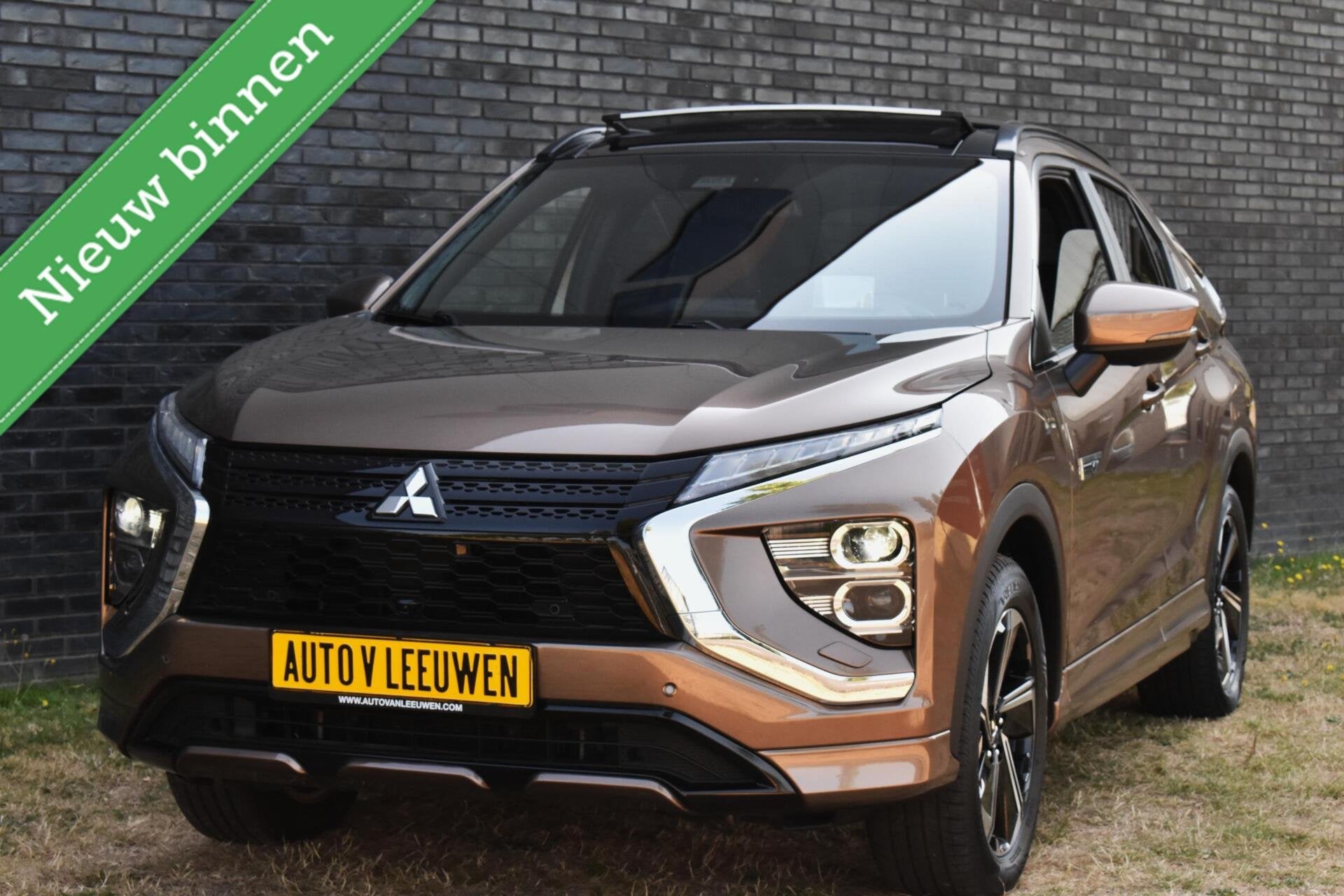 Mitsubishi Eclipse Cross 2.4 PHEV Prestige 360°CAMERA/PANOD, Automaat, 188 pk, Euro 6, 4 cilinders