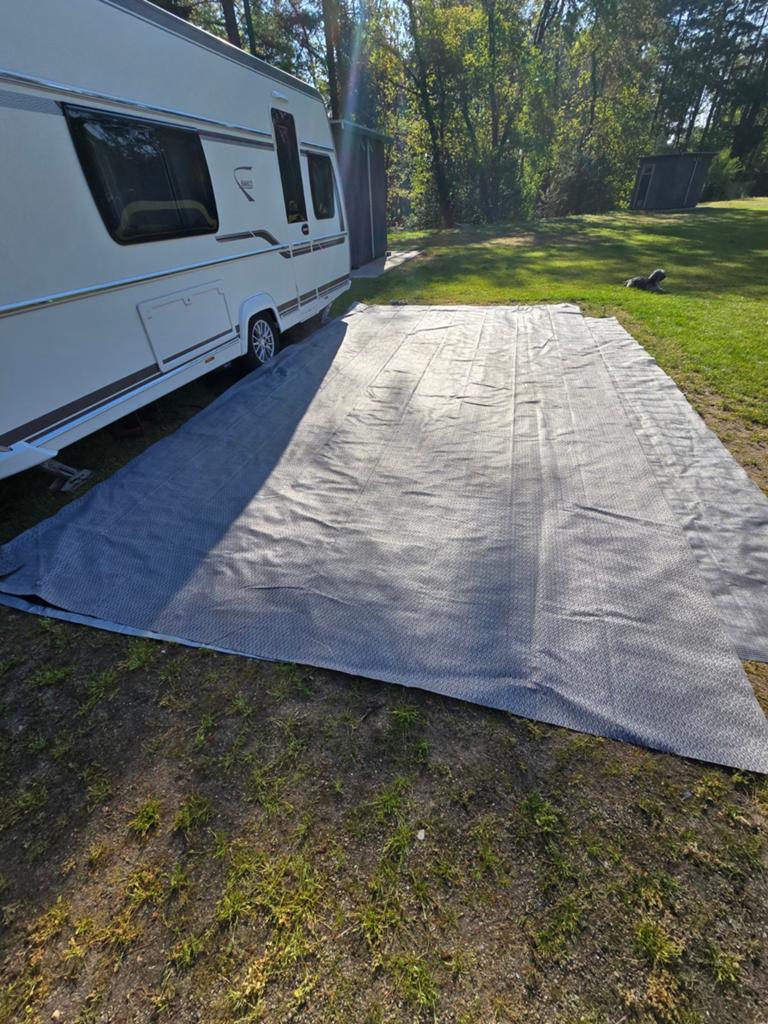 Te koop vloerbedekking voor in de voortent, Caravans en Kamperen, Ophalen, Zo goed als nieuw