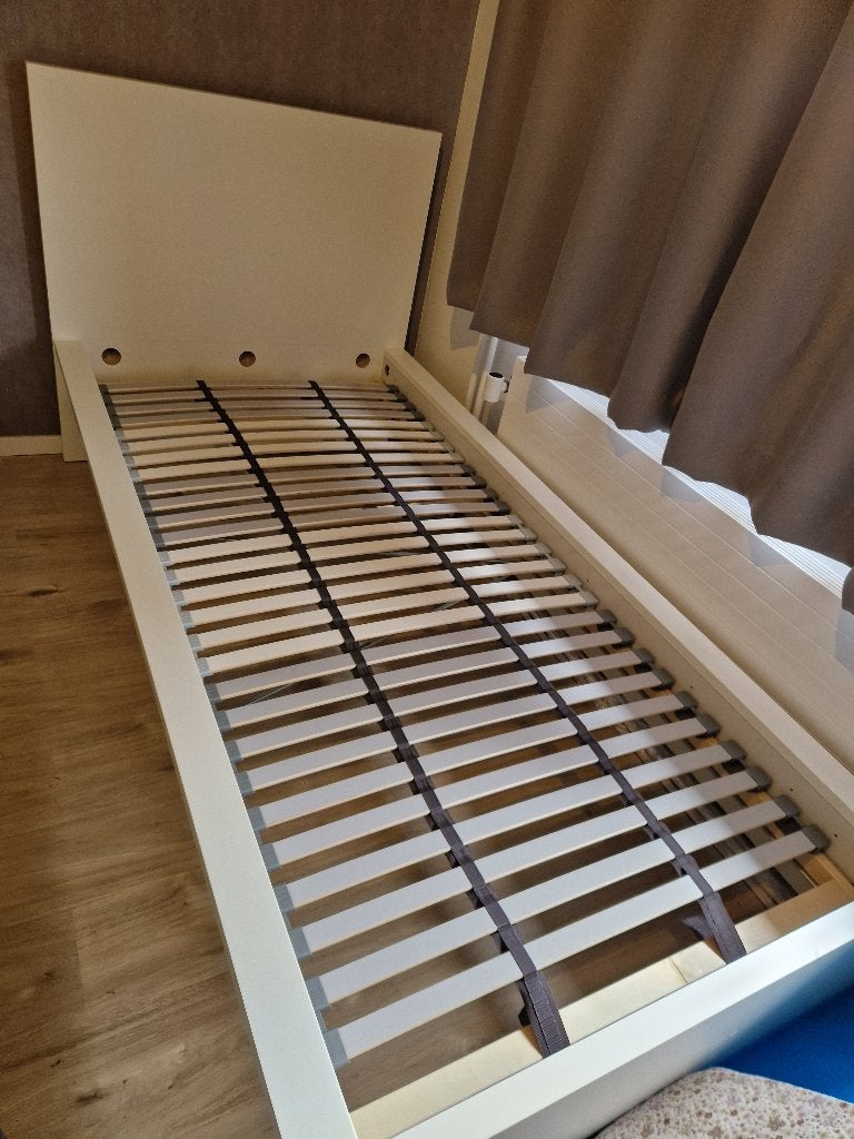 malm bed 1 persoons, Ophalen, 90 cm, Eenpersoons, Wit