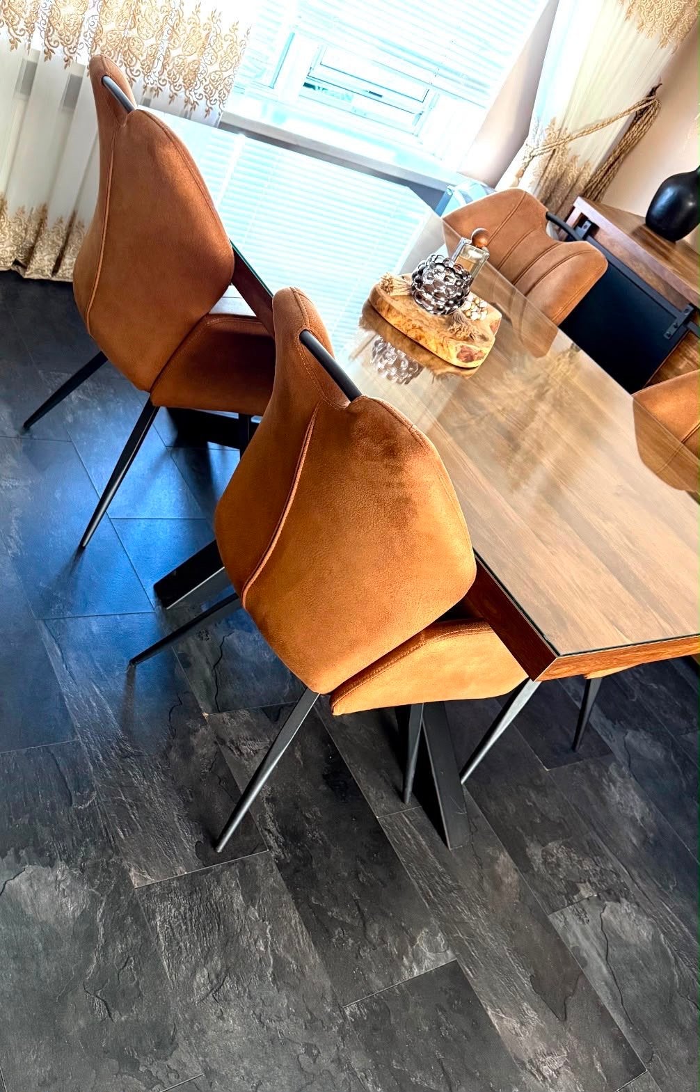 Eettafel met stoelen, dressoir en tv-meubel, Ophalen, Gebruikt, 100 tot 150 cm, 150 tot 200 cm