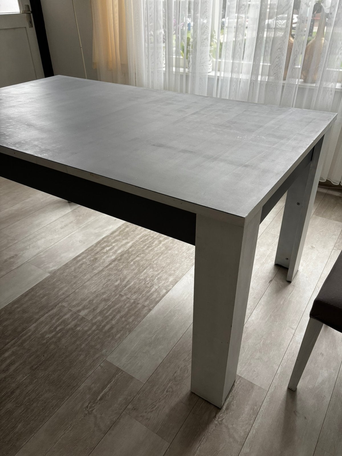 Eettafel en salontafel, Ophalen, Zo goed als nieuw
