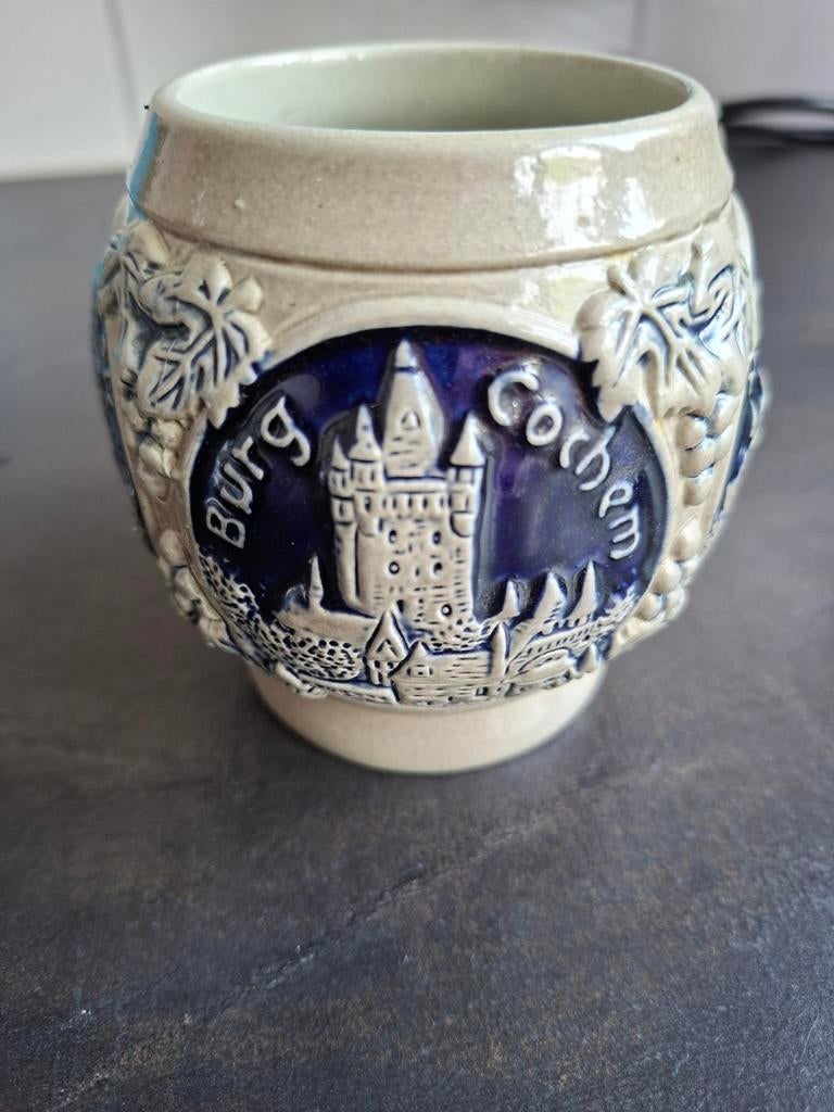 Mooie vintage bierpul met reliëf van Burg Cochem, Ophalen of Verzenden