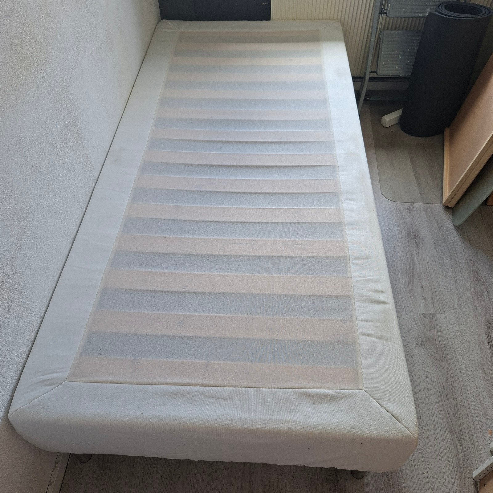 Eenpersoons ikea boxspring met metalen poten, Ophalen, Gebruikt, 90 cm, Eenpersoons