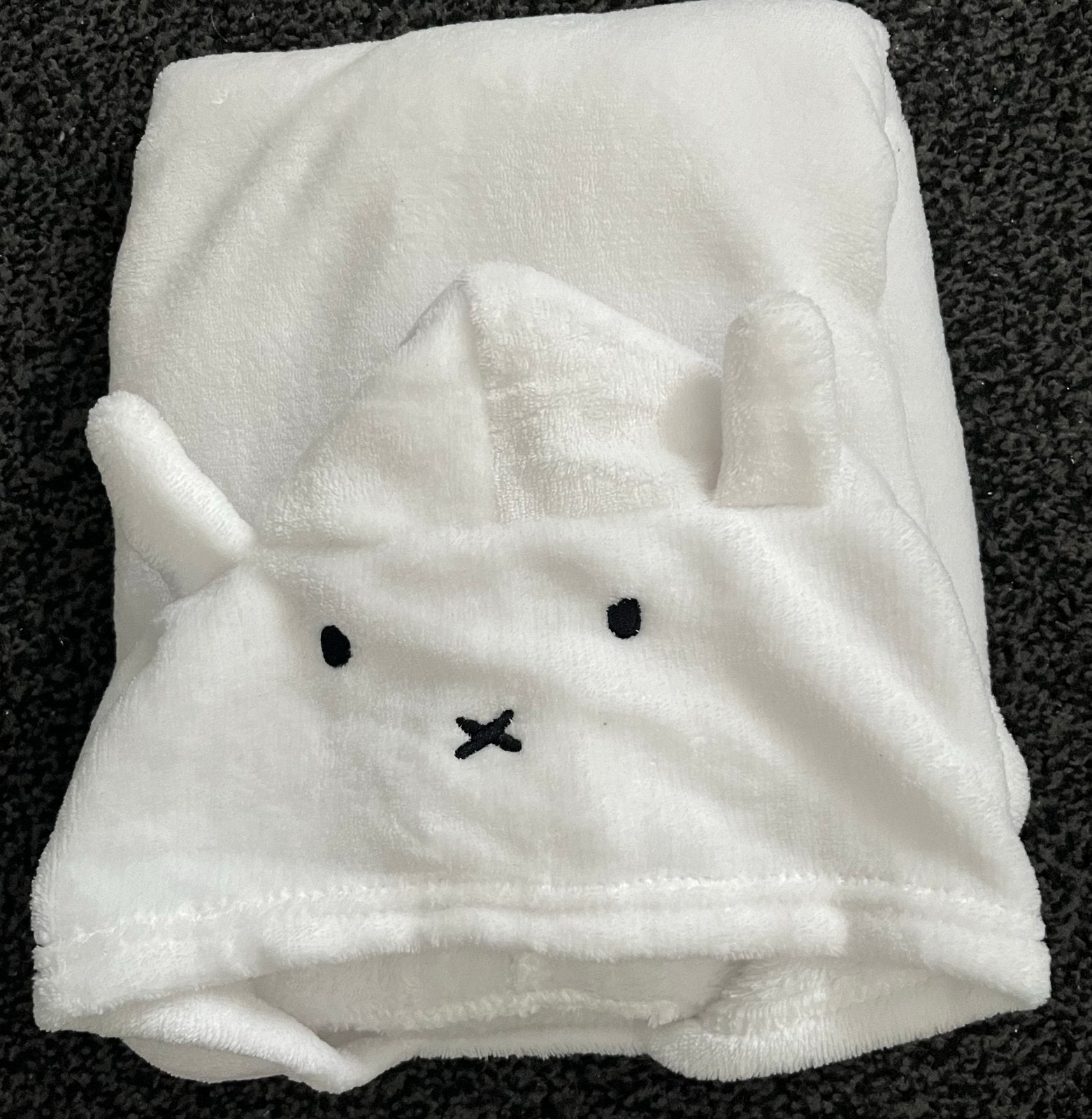 Nijntje baby deken met capuchon NIEUW, Wasbaar, Nieuw, Ophalen of Verzenden, Nijntje