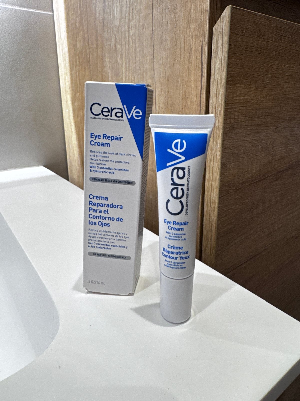 CeraVe Eye Repair Cream - Oogcrème tegen donkere kringen, Sieraden, Tassen en Uiterlijk, Uiterlijk | Gezichtsverzorging, Ophalen of Verzenden