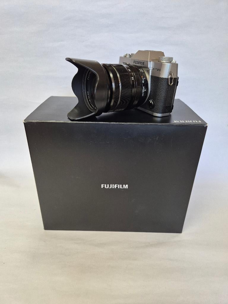 Fujifilm X-T20  (3713 clicks) met Fujinon18-55mm, Gebruikt, Compact, Ophalen of Verzenden, Fuji