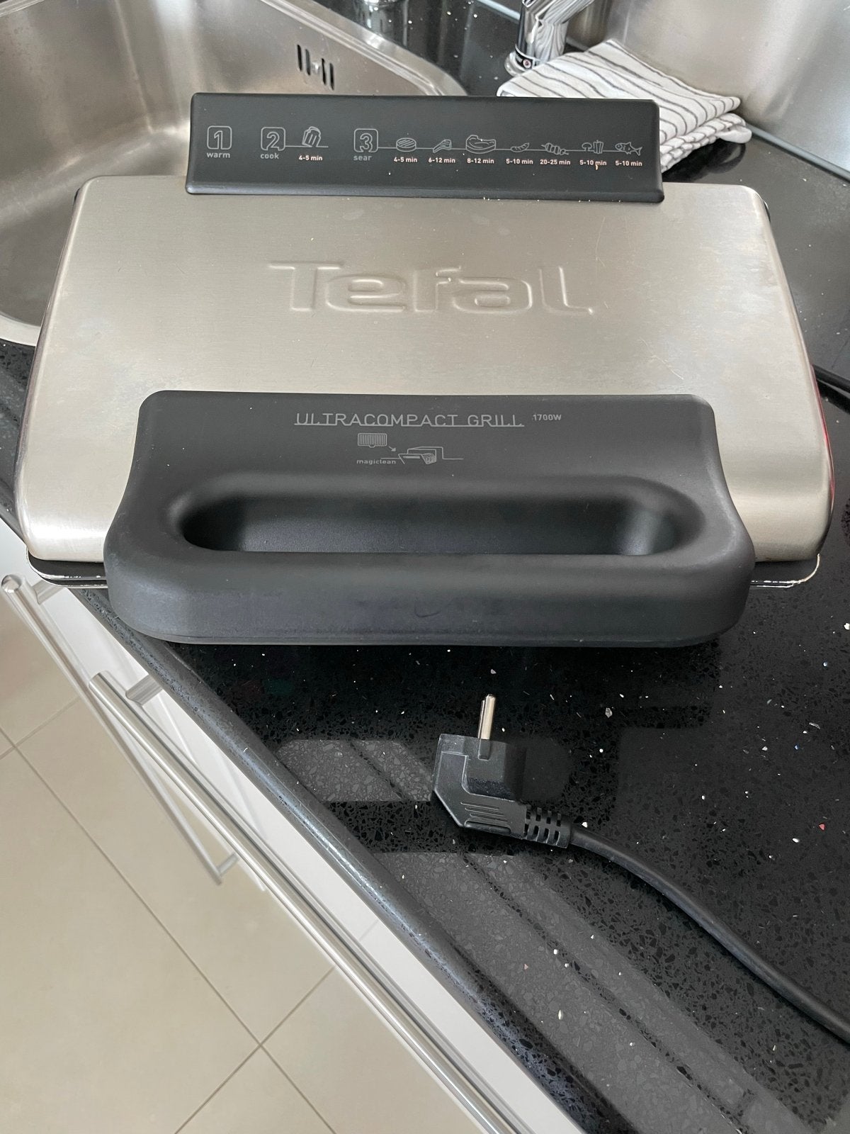 Tefal Ultracompact Grill Tosti Apparaat 1700W, Ophalen of Verzenden, Gebruikt