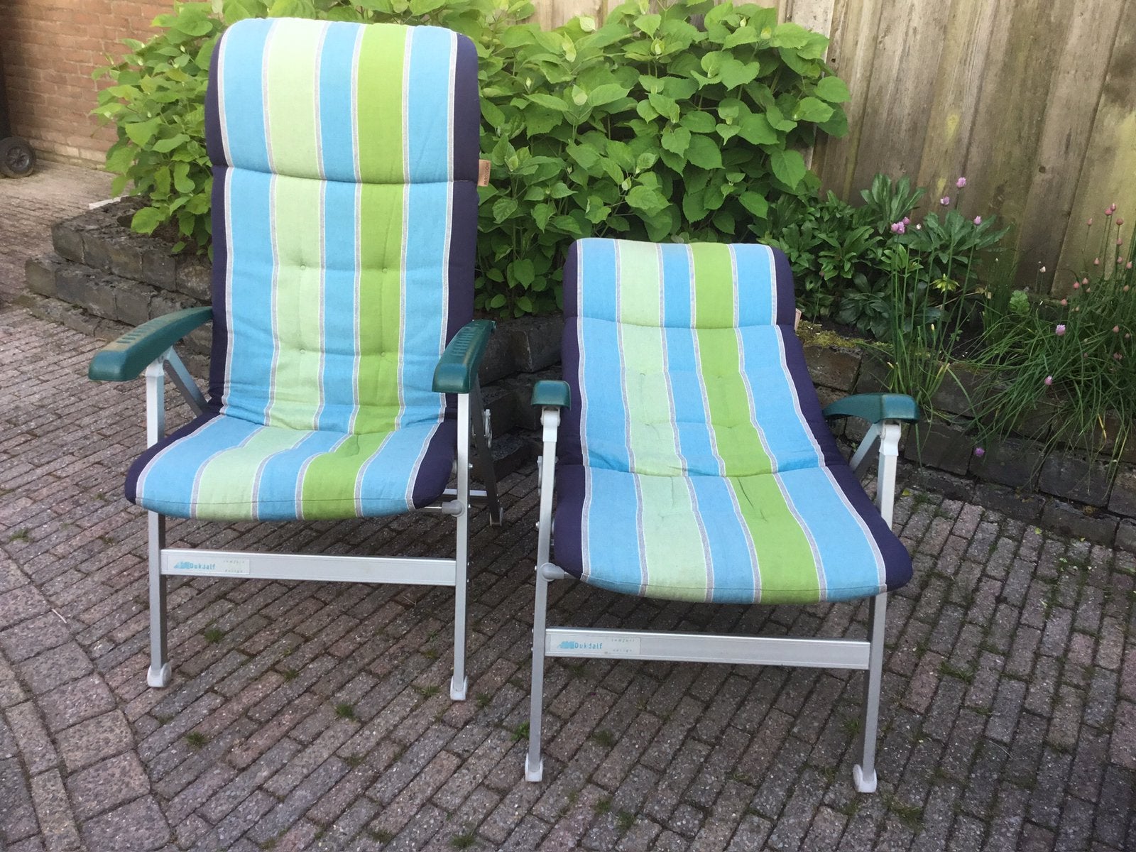 2 Dukdalf verstelbare stoelen en 4 Madison kussens z.g.a.n., Ophalen, Zo goed als nieuw, Aluminium, Verstelbaar