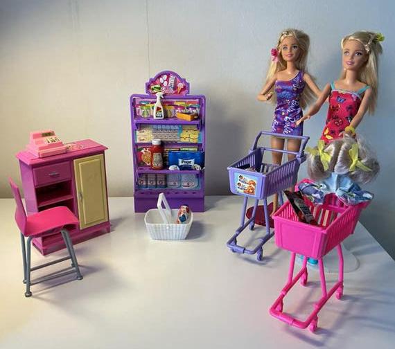 Barbie Supermarkt Speelset met Kassa en Winkelwagentjes, Ophalen of Verzenden, Zo goed als nieuw