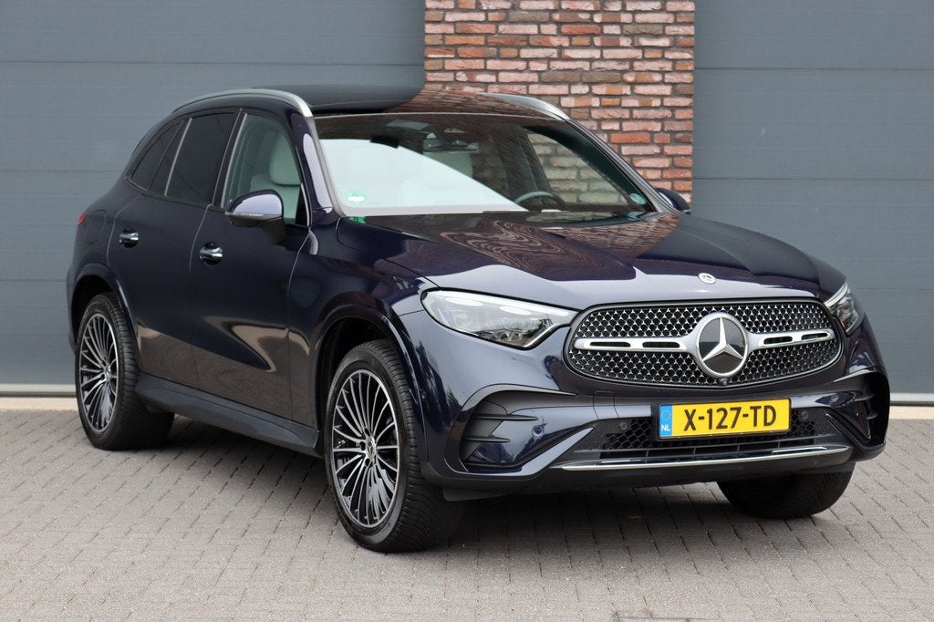 Mercedes-Benz GLC 400e 4MATIC AMG Line | Panoramadak | Trekh, Auto's, Mercedes-Benz, Gebruikt, Euro 6, Blauw, Automatische klimaatregeling