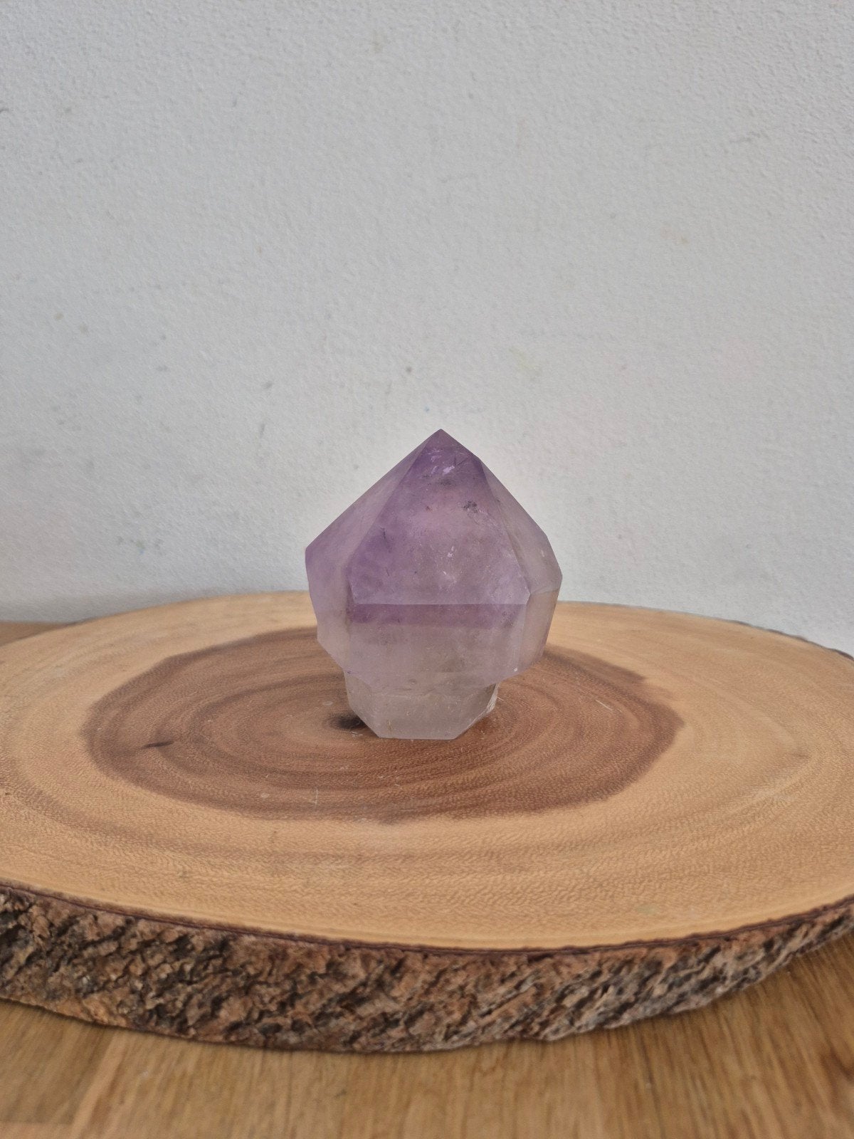Amethist – geslepen punt, Huis en Inrichting, Verzenden, Rond