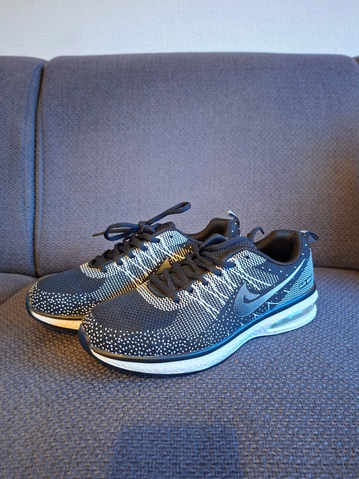 Air Max Sneakers - Zwart/Wit, Ophalen, Zwart, Nike, Nieuw