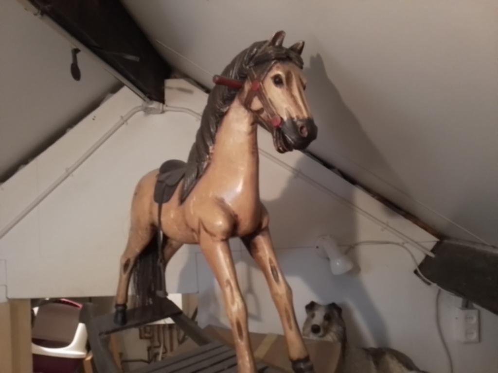 Houten hobbelpaard, Ophalen of Verzenden