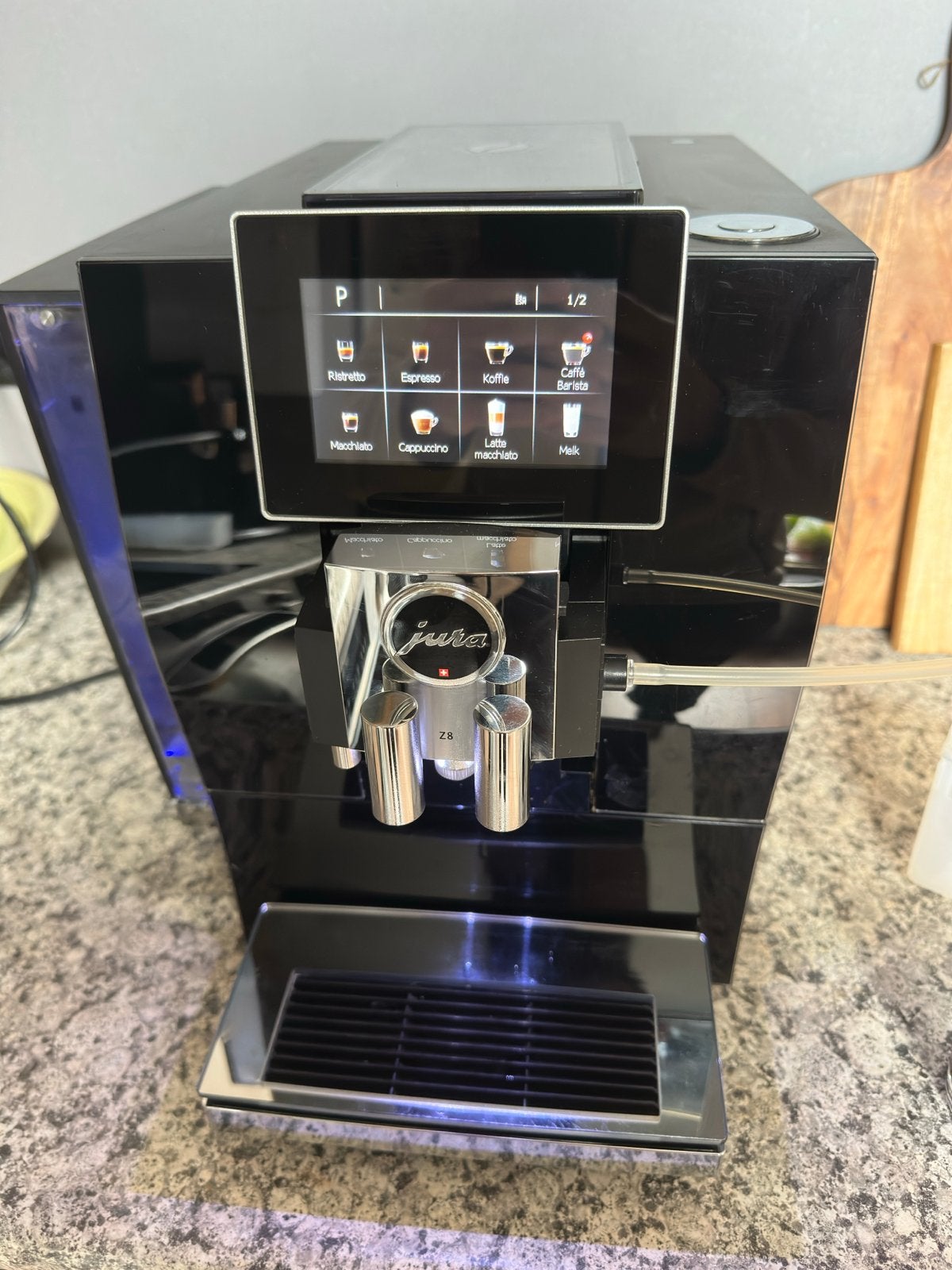 Jura Z8 Koffiemachine, Ophalen, Afneembaar waterreservoir, 10 kopjes of meer, Koffiemachine