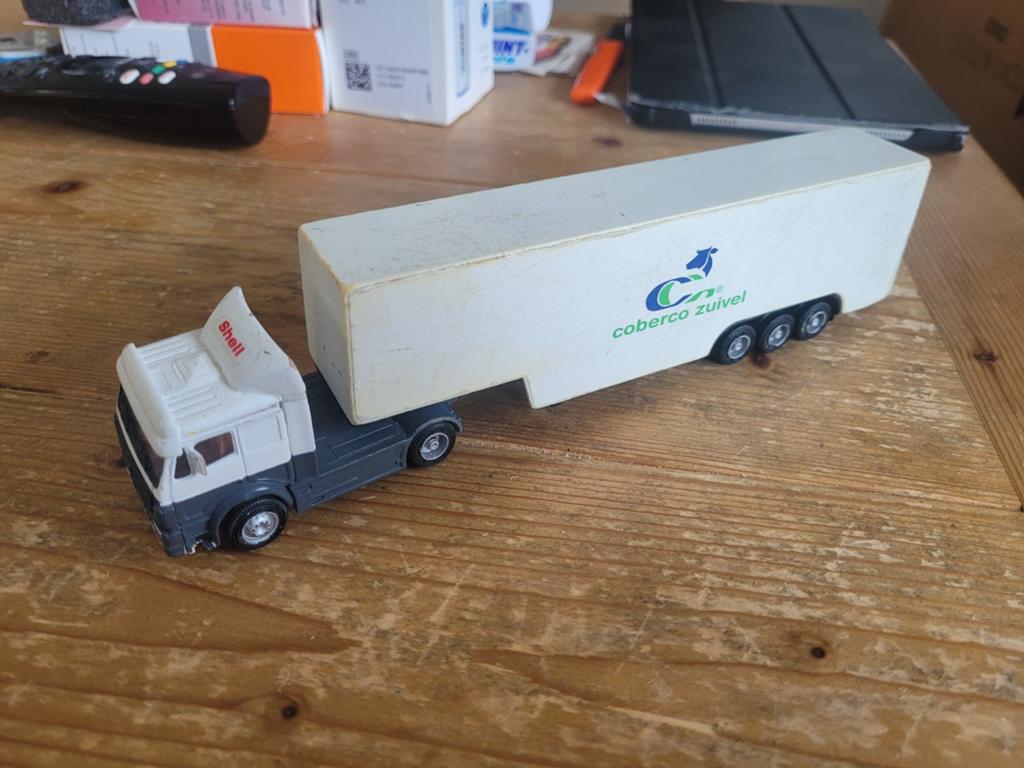 Verschillende vrachtauto's, Overige merken, N, Ophalen of Verzenden, Bus of Vrachtwagen