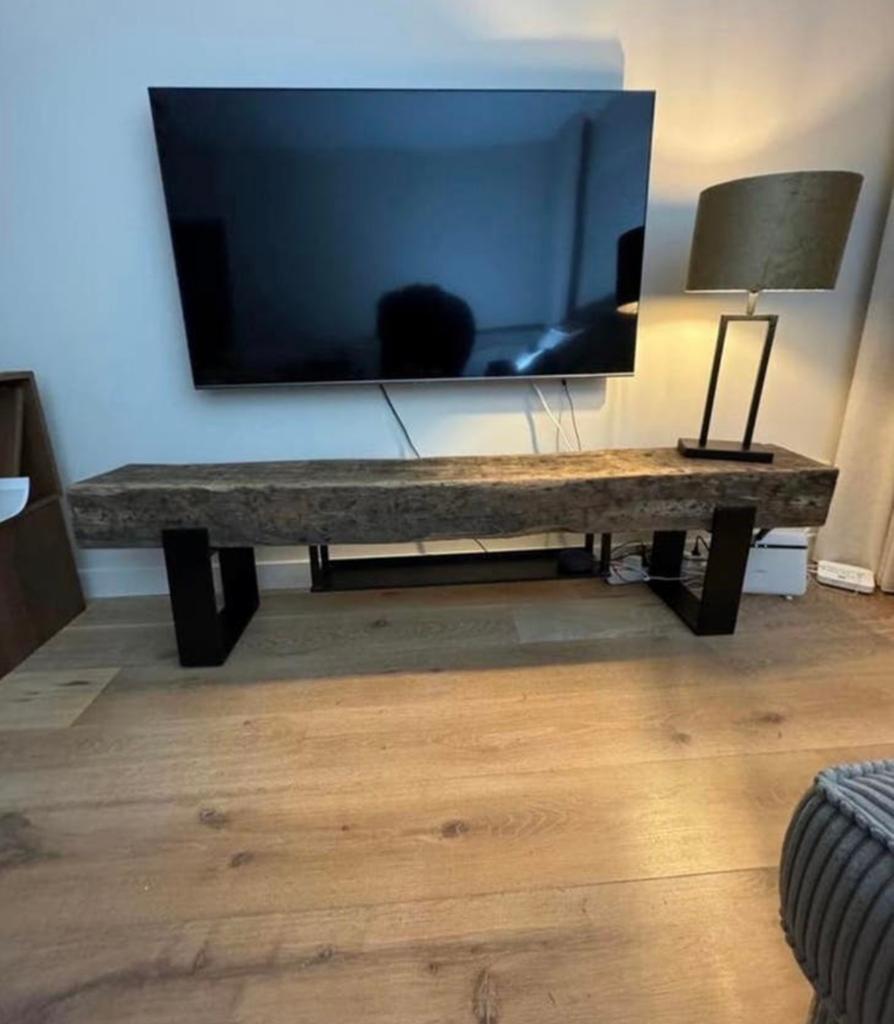 Tv meubel, houten biels, Huis en Inrichting, Kasten | Televisiemeubels, Ophalen, 150 tot 200 cm, Zo goed als nieuw, Minder dan 100 cm