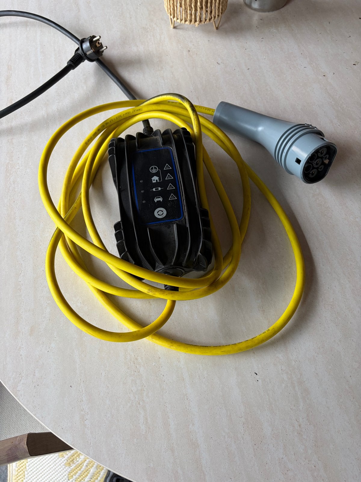 Thuislader type 2, Auto diversen, Laadpalen, Zo goed als nieuw, Laadkabel, Ophalen