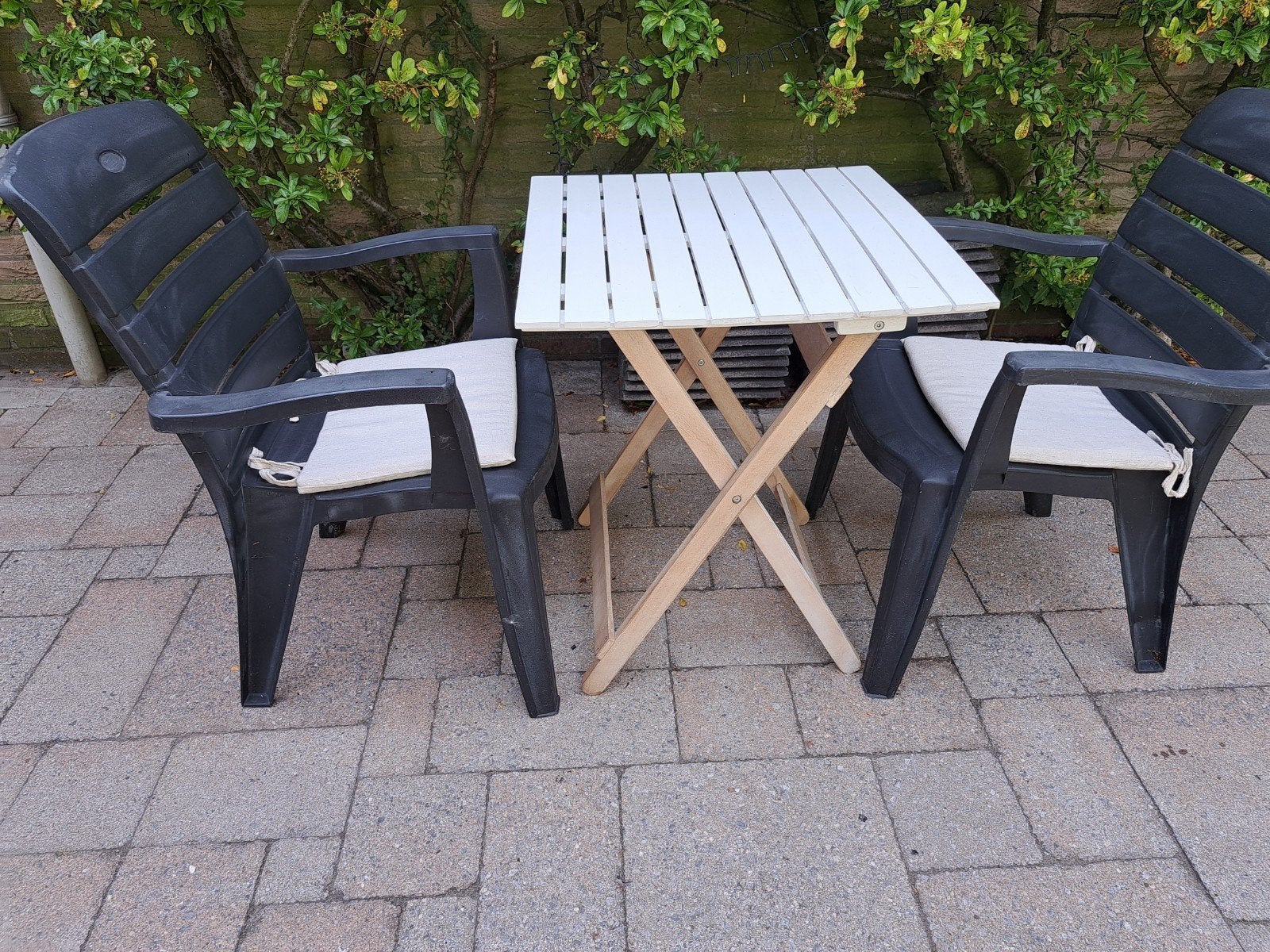 Tuinset: 2 stoelen en inklapbare tafel, Kunststof, Gebruikt, Tuinset, Eettafel
