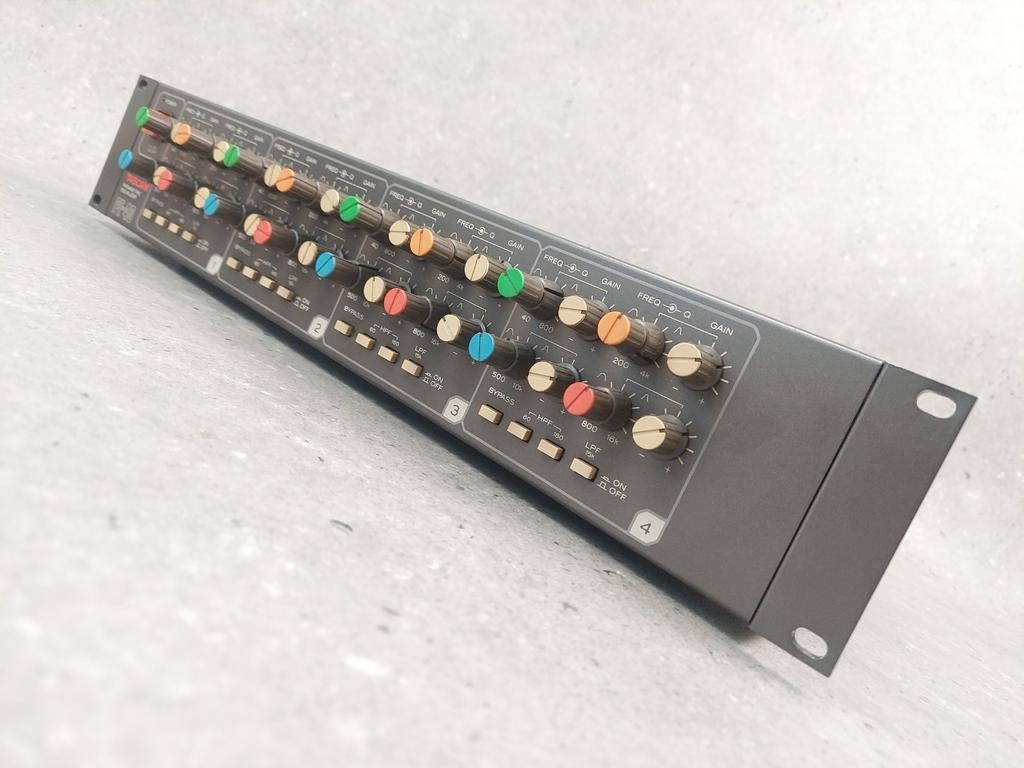 👉Tascam PE-40 -4ch Param Equalizer - Vintage Karakter EQ, Muziek en Instrumenten, Ophalen of Verzenden, Gebruikt, Delay of Echo