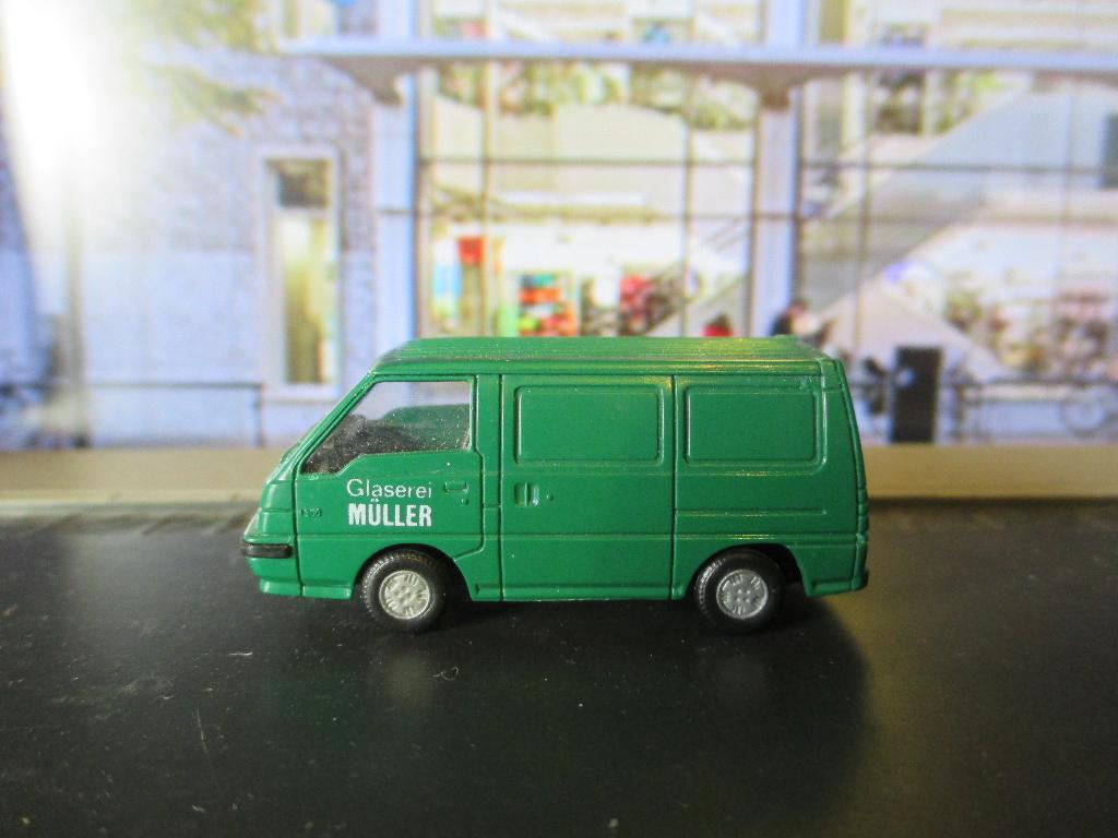 1987-1998 Mitsubishi L300 - Rietze Glaszettersbedrijf Müller, Ophalen of Verzenden, Zo goed als nieuw, Bus of Vrachtwagen, Rietze