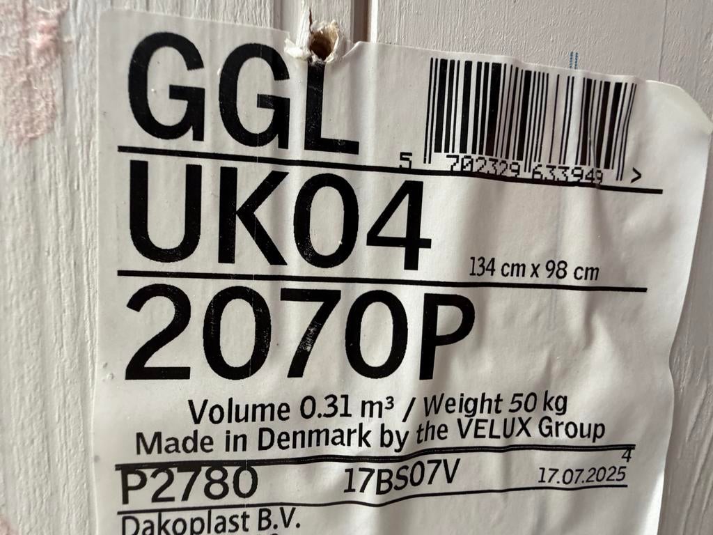 8x Velux GGL UK04 2070 Tuimelvenster Wit HR++ (z.g.a.n.), Doe-het-zelf en Verbouw, Glas en Ramen, Ophalen, Zo goed als nieuw, Dakraam