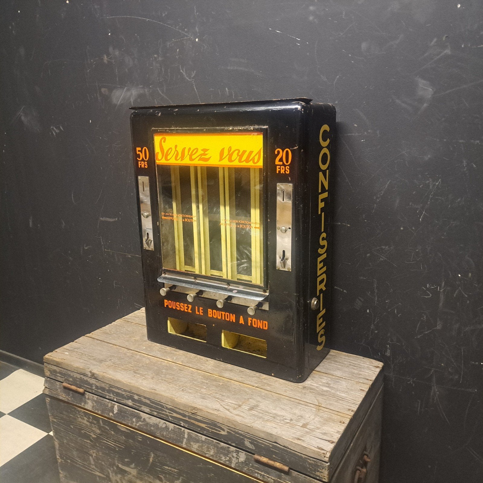 Vintage Franse Snoepautomaat '50, Verzamelen, Automaten | Overige, Ophalen, Gebruikt