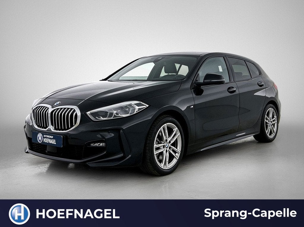 BMW 1-serie 118i Executive M Sport | Stoelverwarming | Cruis, Gebruikt, Zwart, Bedrijf, 3 cilinders