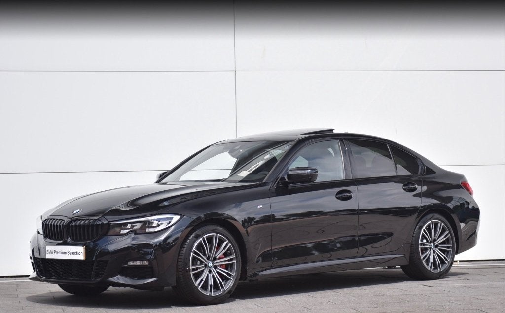BMW 318i Executive M Sport Shadow Pano Automaat 2021 Premuim, Auto's, BMW, Automaat, 1998 cc, 1465 kg, Zwart