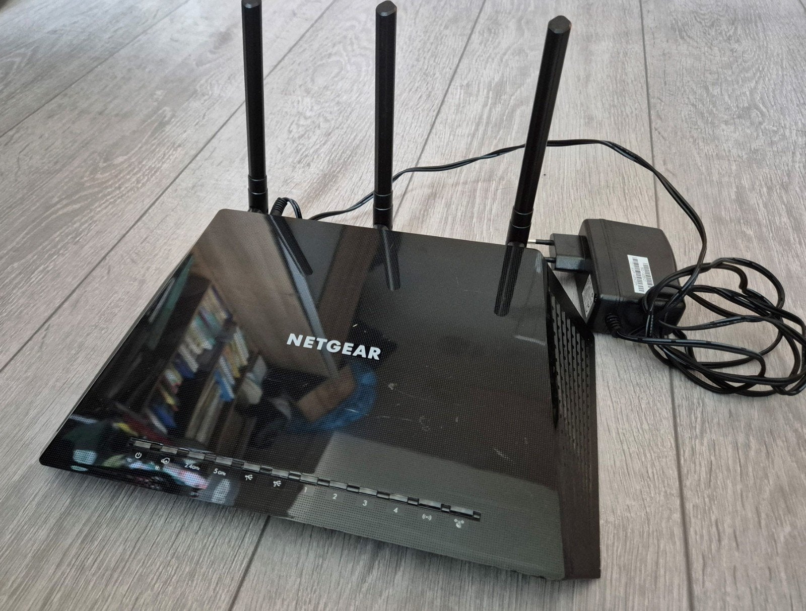 Netgear AC1750 Smart WiFi Router R6400v2 R6400 V2, Ophalen of Verzenden, Gebruikt, Router, Netgear