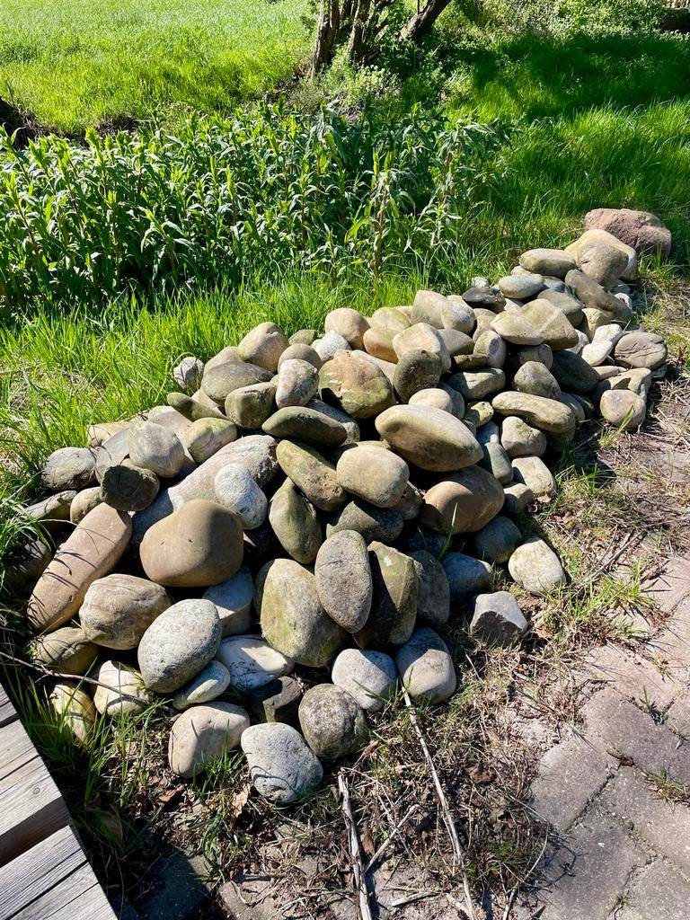 Grote hoeveelheid decoratieve keien voor tuin of vijver, Tuin en Terras, Ophalen, Overige materialen, Gebruikt, Kei
