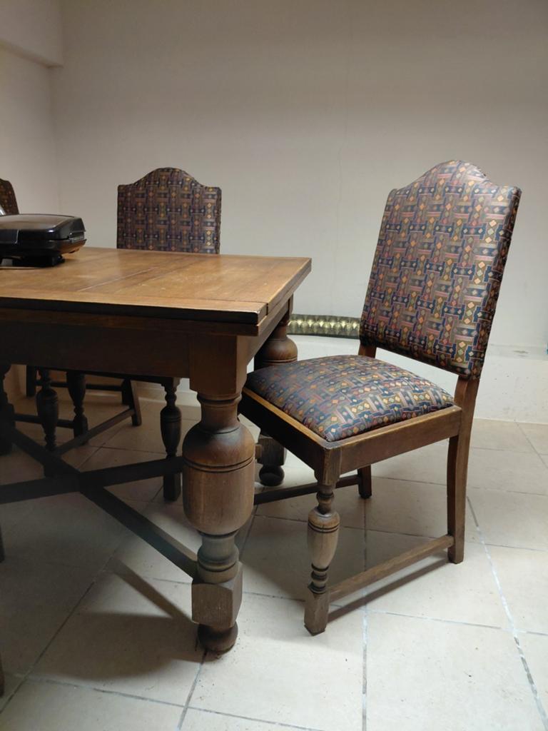 Antieke tafel, Huis en Inrichting, Complete eetkamers, Ophalen of Verzenden, Gebruikt, 4 tot 6 stoelen