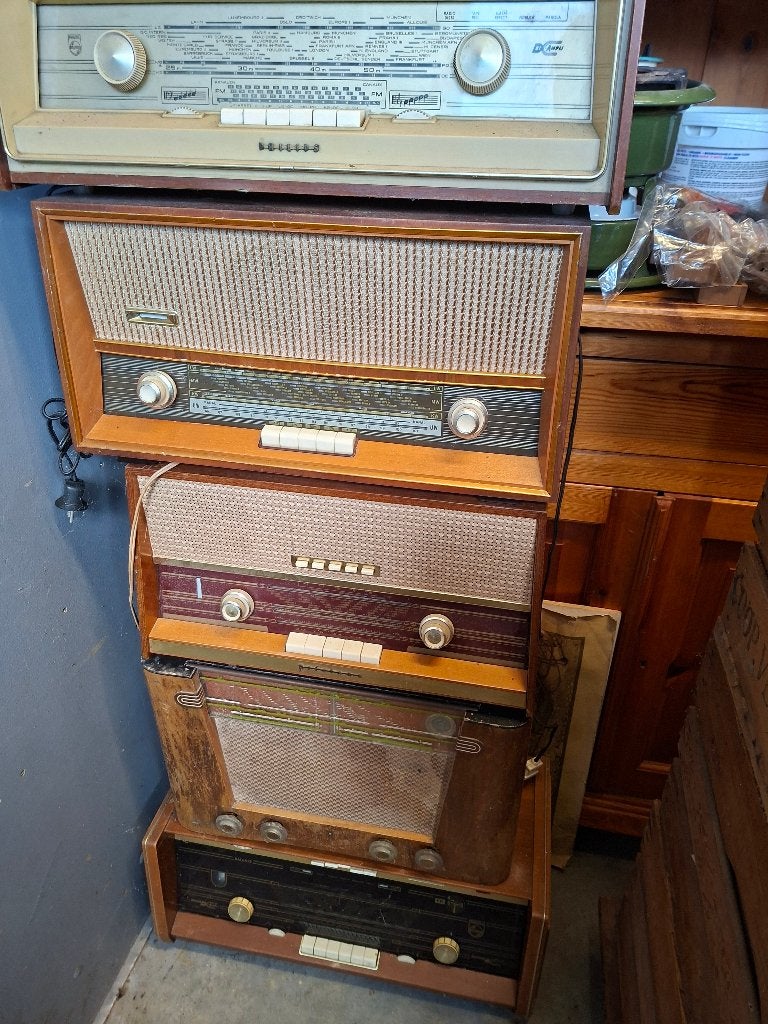 Vitage Radio`s / 6 stuks, Ophalen