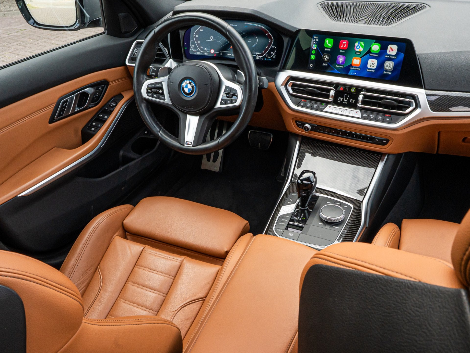 BMW 3 Serie Touring 330e xDrive High Exe M-Sport PANO HUD CA, Auto's, BMW, 1998 cc, Gebruikt, Euro 6, 4 cilinders