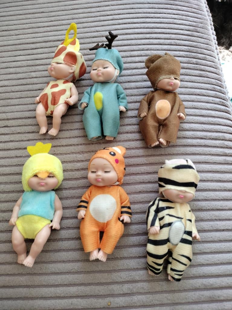 6 kleine poppetjes nieuw, Ophalen of Verzenden, Nieuw, Jongen of Meisje