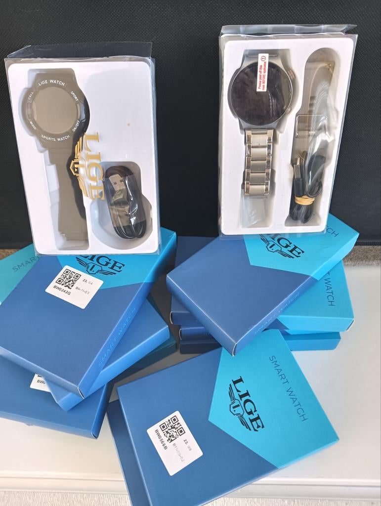 Smart Watch partij 10 stuks nieuw in doos, Overige merken, Zwart, Nieuw, Ophalen of Verzenden