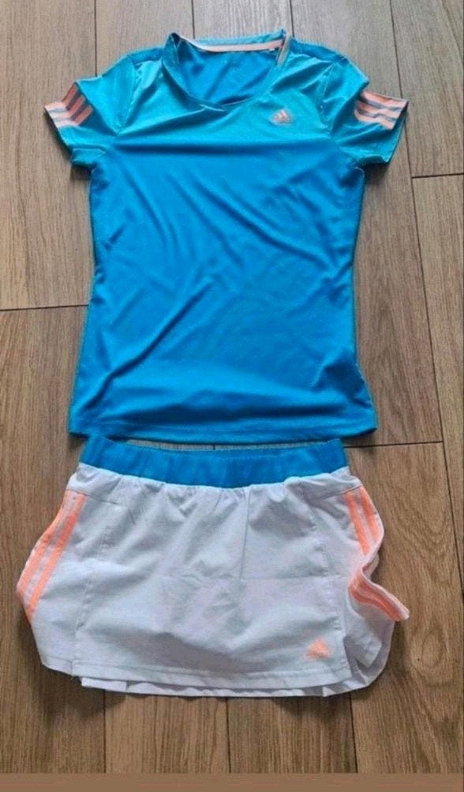 Adidas set maat S, Kleding | Dames, Sportkleding, Adidas, Overige typen, Ophalen of Verzenden, Zo goed als nieuw