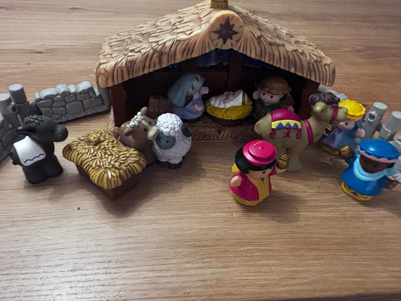 Fisher-Price Little People Kerststal met figuren, Kinderen en Baby's, Speelgoed | Fisher-Price, Ophalen of Verzenden, Gebruikt