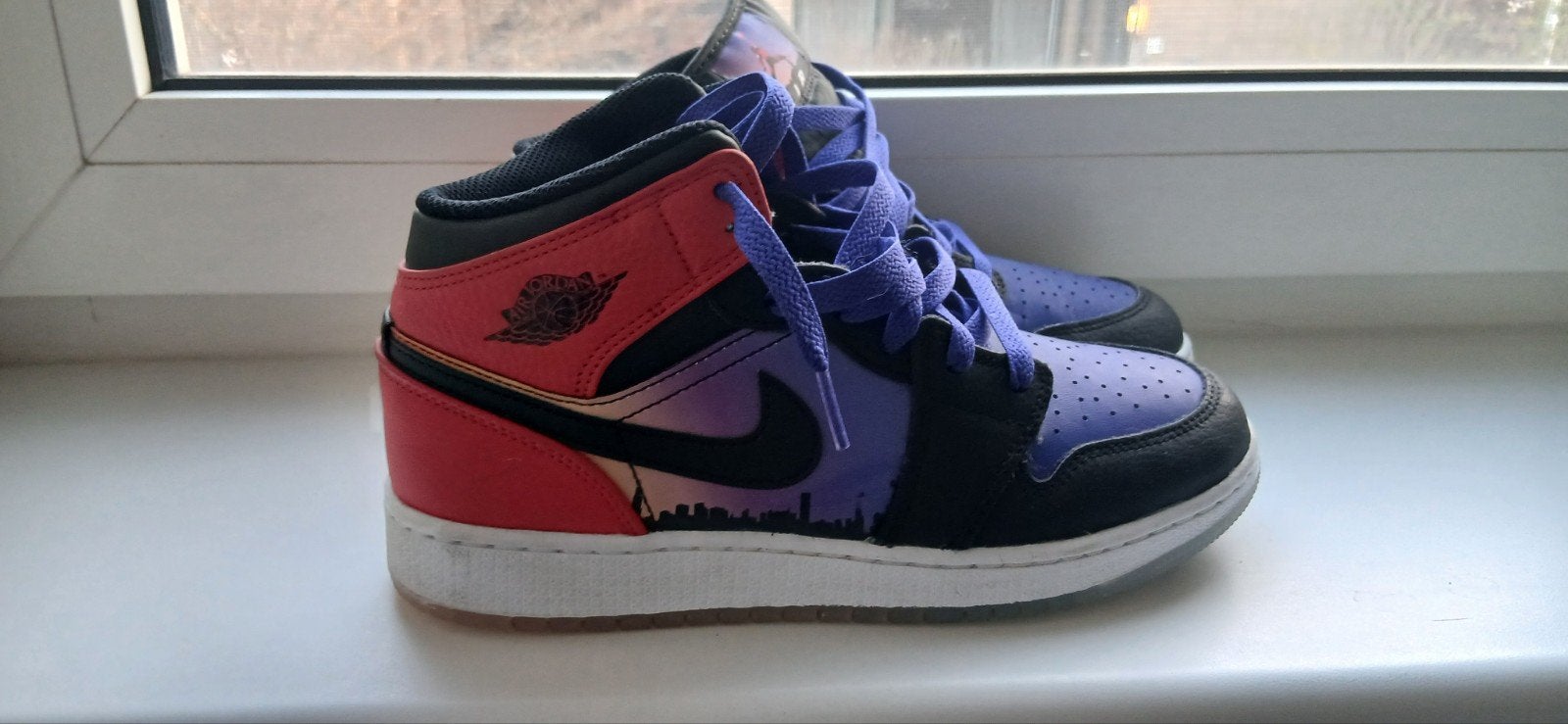 Jordan 1 Mid Skyline SS GS, Ophalen of Verzenden, Zo goed als nieuw, Overige kleuren